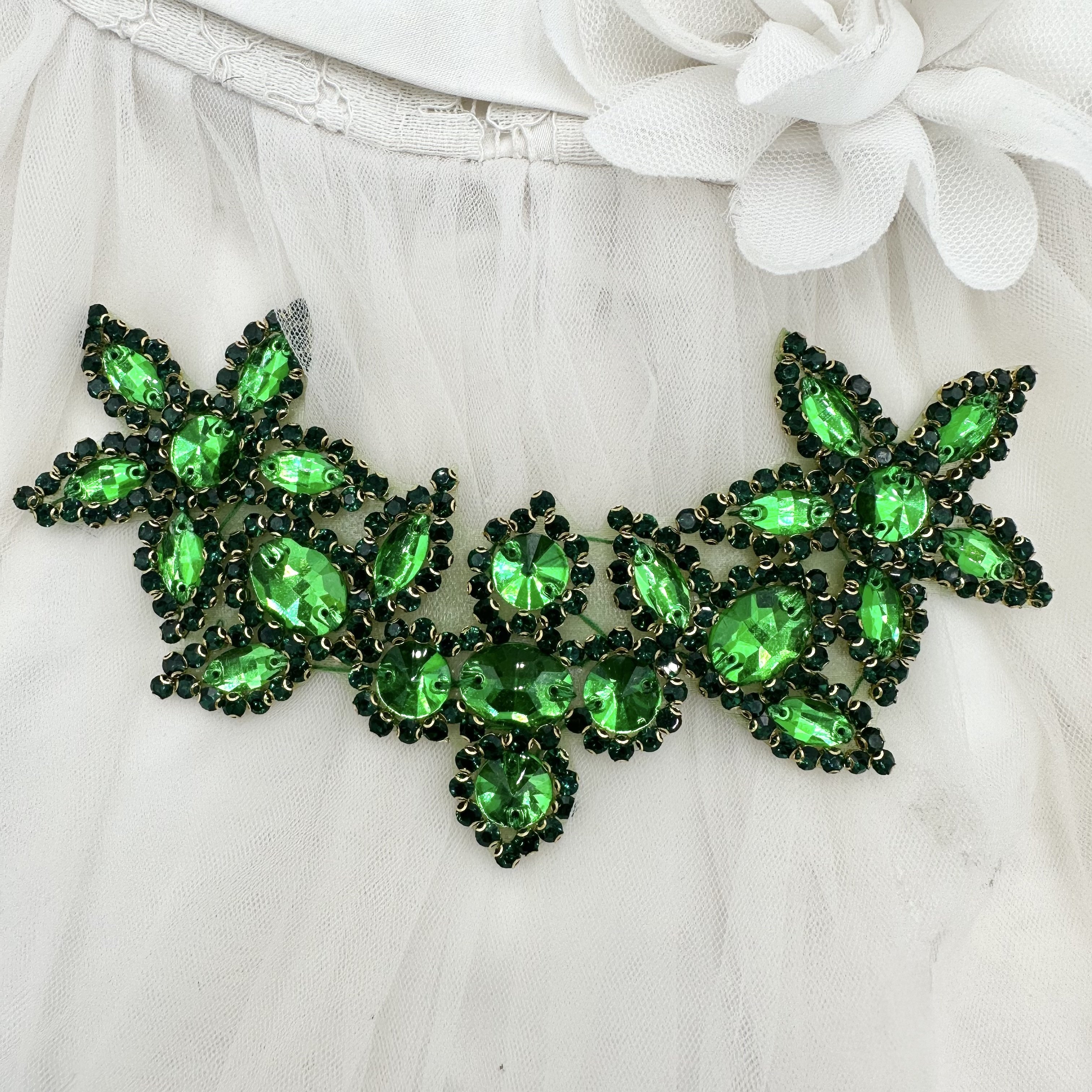 Crystal Glass Buckle Hand-Sewn Drill Flower for Dresses
